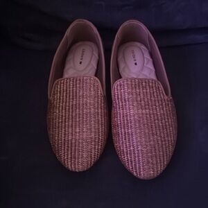 Like new Birdies Loafers